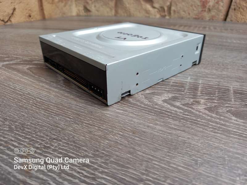 Verified Tested - LG DVD Writer - IDE Connection + FREE IDE Cable - All 6 Sides Photographed