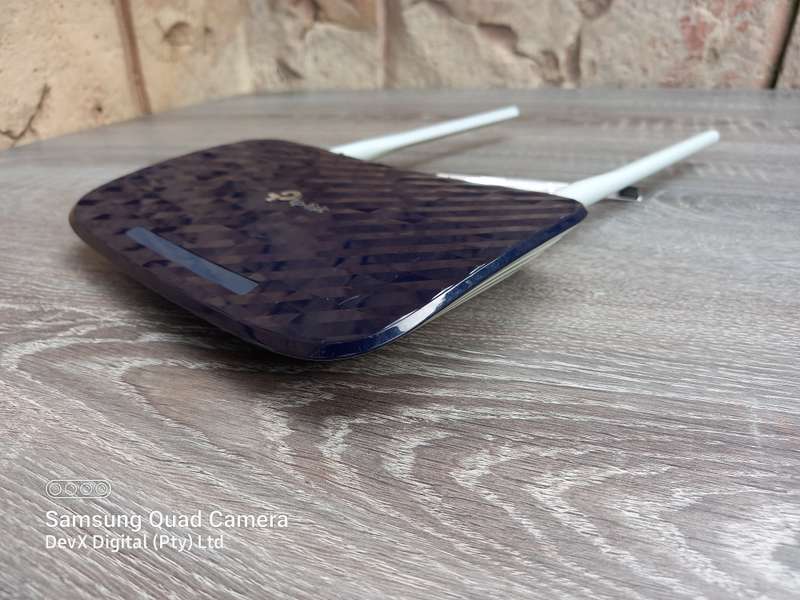TP-Link EC120-F5 Wireless Dual Band Router - 4x 10/100 Mbps LAN Ports - Verified Tested