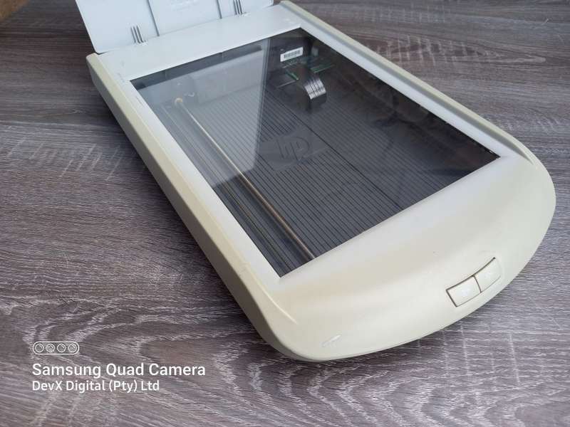 HP ScanJet 2300c - Fast Document Scanning Under 1 Minute - Fully Tested - Fast, Reliable & Portable