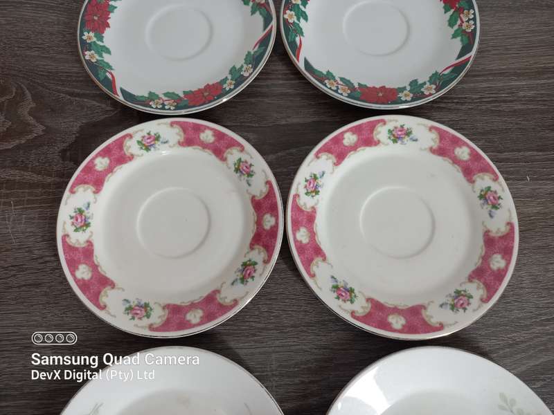Elegant Royal China & Fine Porcelain Saucers - 3 Sets of 2 - Stunning Collector Pieces - 6-Piece Set