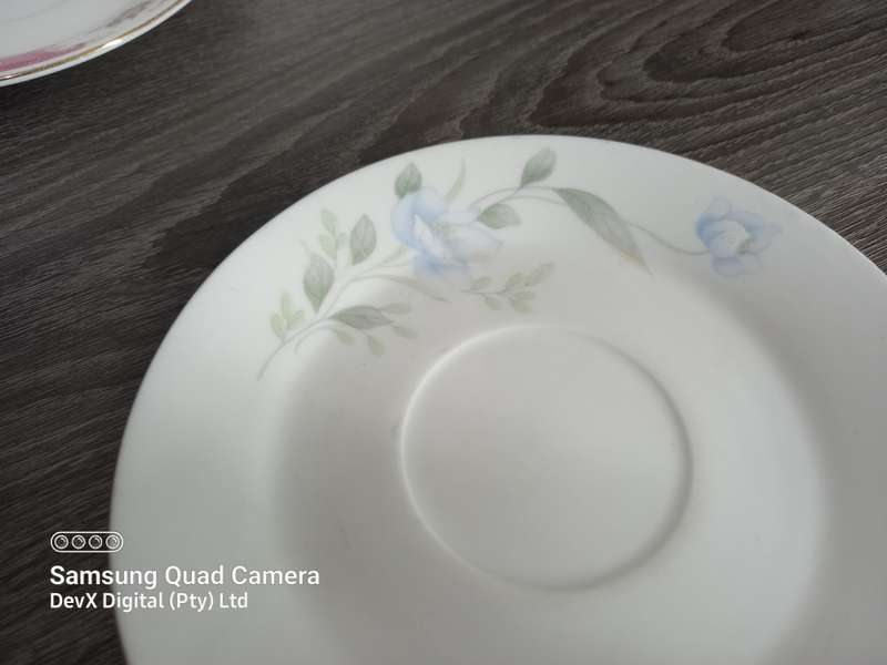 Elegant Royal China & Fine Porcelain Saucers - 3 Sets of 2 - Stunning Collector Pieces - 6-Piece Set