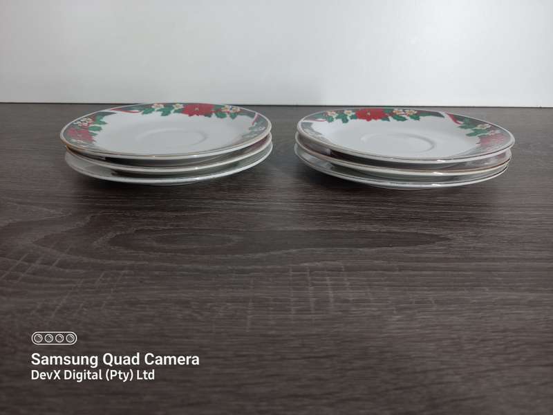 Elegant Royal China & Fine Porcelain Saucers - 3 Sets of 2 - Stunning Collector Pieces - 6-Piece Set