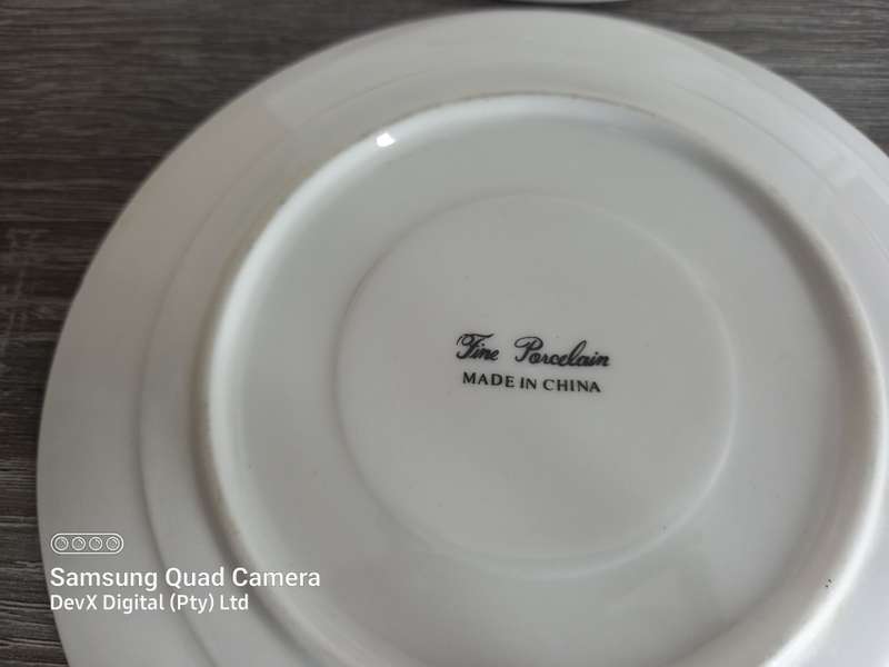 Elegant Royal China & Fine Porcelain Saucers - 3 Sets of 2 - Stunning Collector Pieces - 6-Piece Set