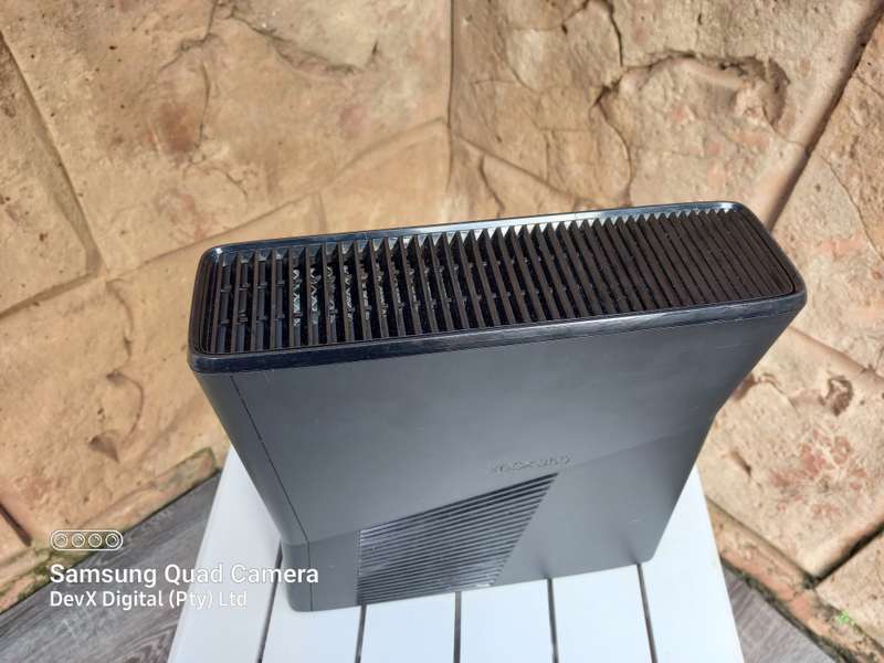 Verified Tested - Original Microsoft Xbox 360 S Console - Neat & Clean - Ports/Tray/Gaming Tested