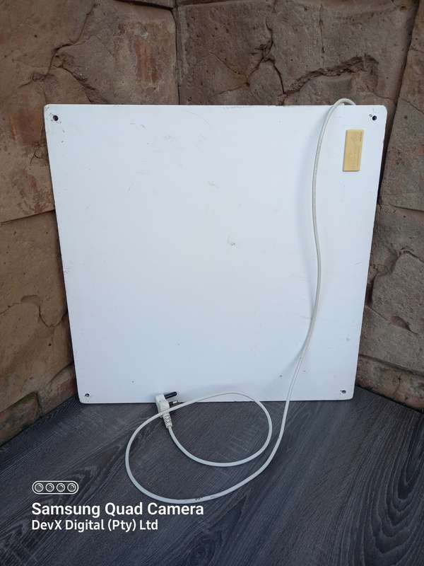 Verified Working - 400W Econo-Heat Wall Panel Heater - Wall-Mountable - Works Perfectly As Intended