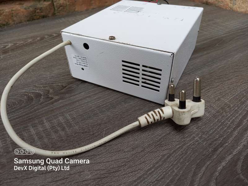 Verified Working - 12V Power Supply - 1.5A Output - Ideal for Charging 12V Devices/Batteries