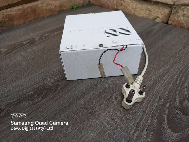 Verified Working - 12V Power Supply - 1.5A Output - Ideal for Charging 12V Devices/Batteries