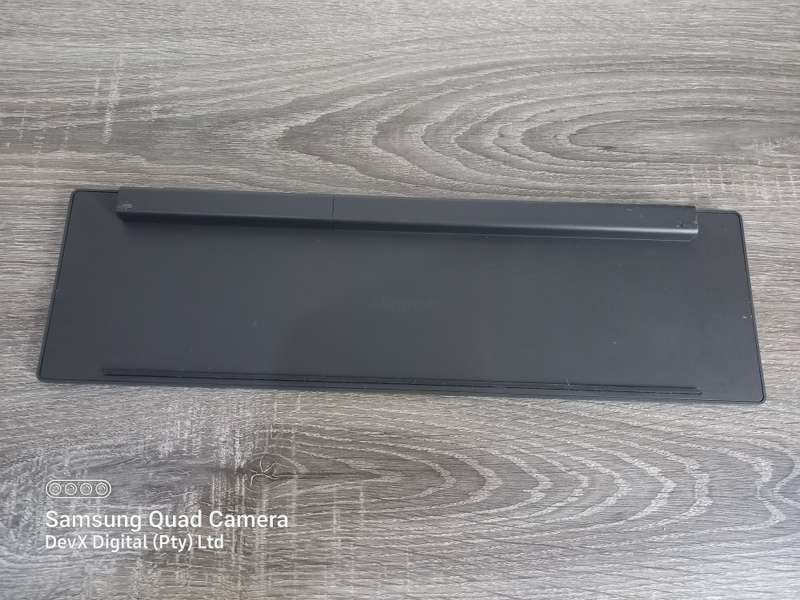 Microsoft Wireless Keyboard - Verified To Power On - No USB Receiver To Test