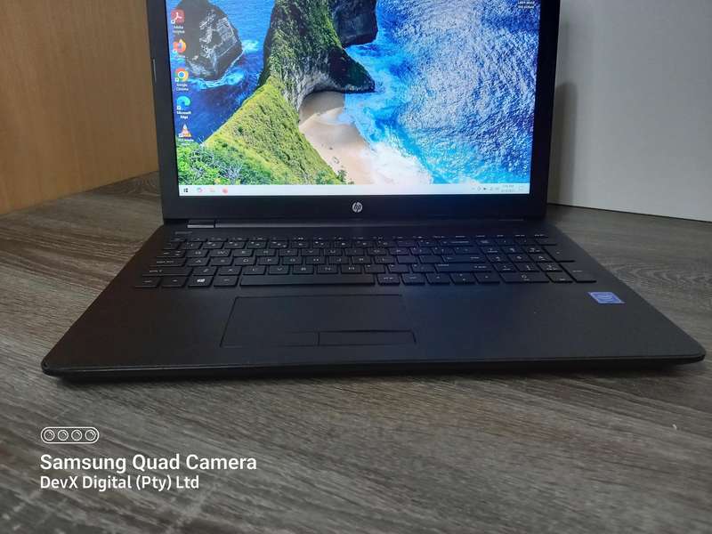 HP Laptop With Charger - 1TB HDD - 4GB RAM - Windows 10 & Software - Tested & Working