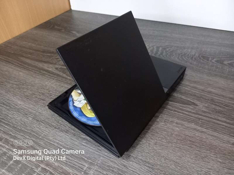 Original Sony PlayStation 2 Slim Console - Powers On - No Display Output - For Parts & Spares Only