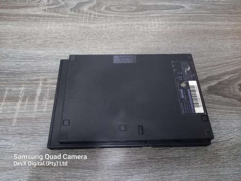 Original Sony PlayStation 2 Slim Console - Powers On - No Display Output - For Parts & Spares Only
