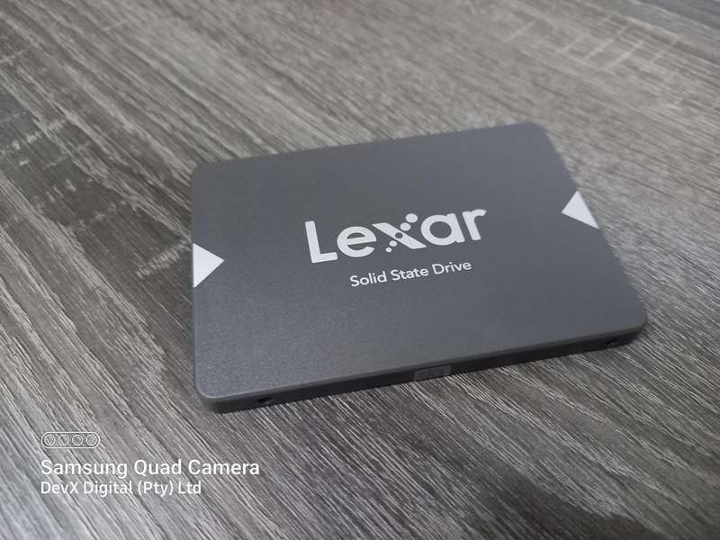 Lexar NS100 256GB 2.5" SATA III Internal SSD - Preloaded With Windows 10 - Tested & Verified