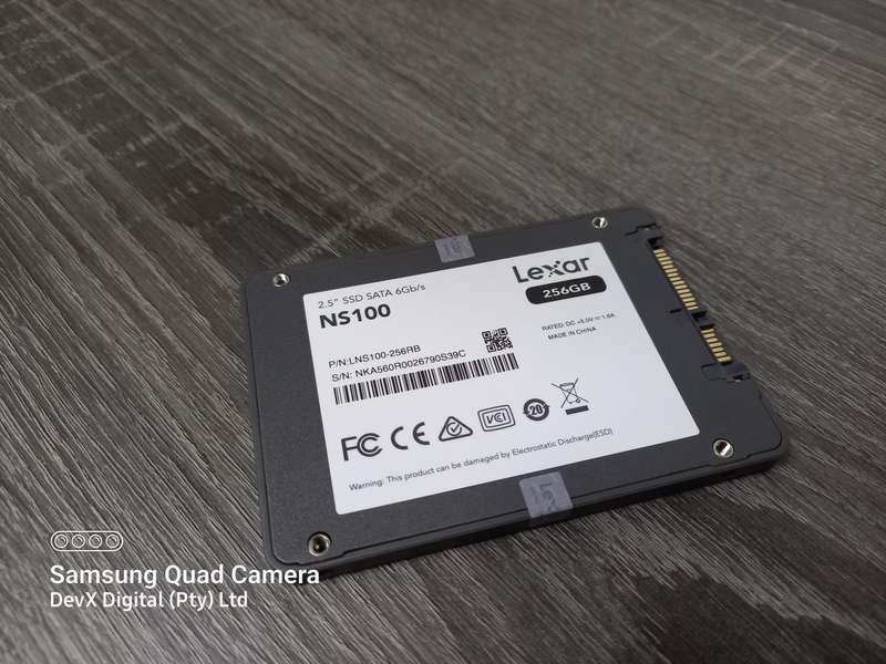 Lexar NS100 256GB 2.5" SATA III Internal SSD - Preloaded With Windows 10 - Tested & Verified