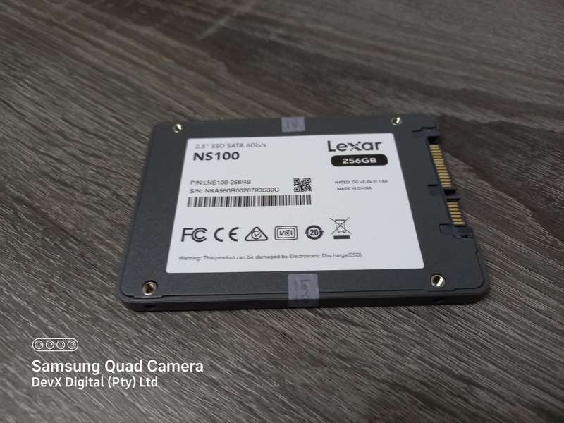 Lexar NS100 256GB 2.5" SATA III Internal SSD - Preloaded With Windows 10 - Tested & Verified