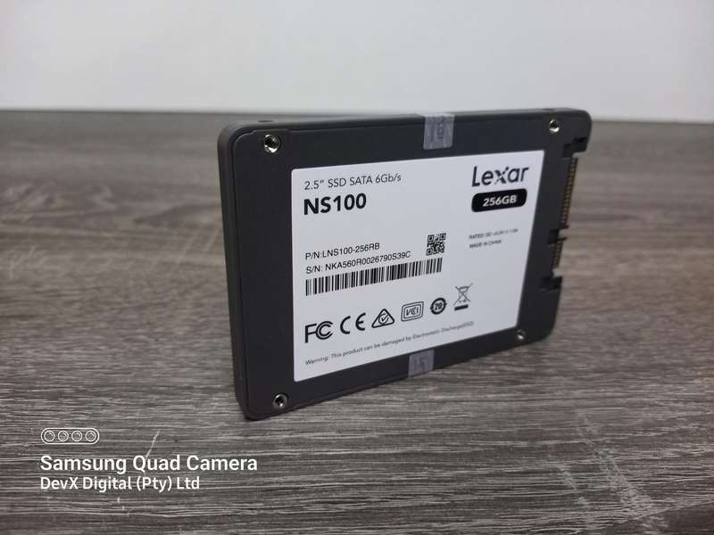 Lexar NS100 256GB 2.5" SATA III Internal SSD - Preloaded With Windows 10 - Tested & Verified