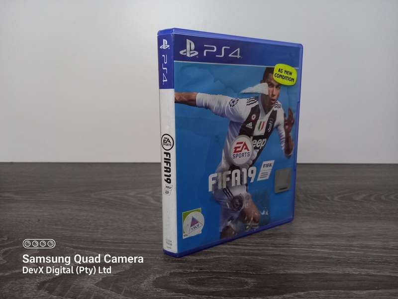 FIFA 19 - PS4 Game - Verified Tested - Must-Have Fan Favorite Title