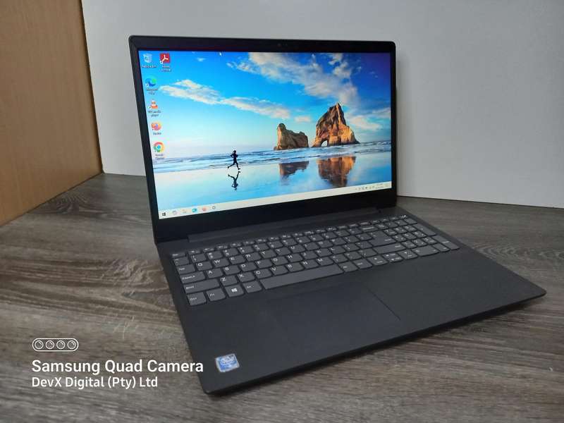 Lenovo Laptop With Charger - 500GB HDD - 4GB RAM - Windows 10 & Software - Tested & Working