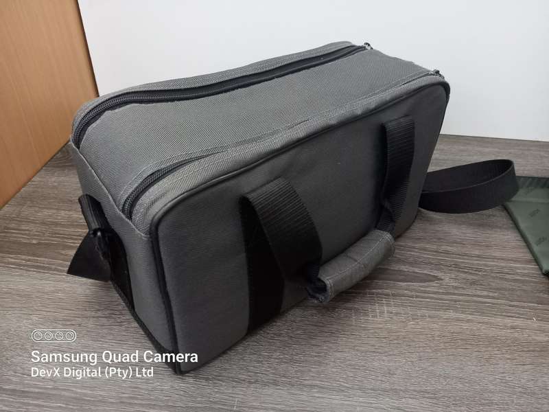 Protective Camera Bag - Thick Padded Design - Adjustable Velcro Dividers - Army Green & Grey