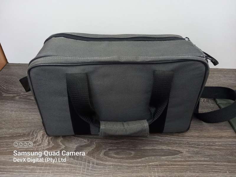 Protective Camera Bag - Thick Padded Design - Adjustable Velcro Dividers - Army Green & Grey