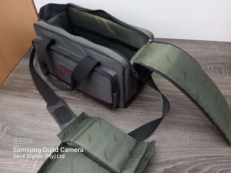 Protective Camera Bag - Thick Padded Design - Adjustable Velcro Dividers - Army Green & Grey