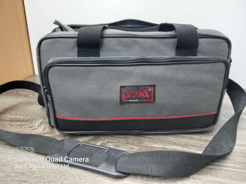 Protective Camera Bag - Thick Padded Design - Adjustable Velcro Dividers - Army Green & Grey