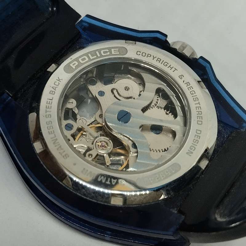 Police 15924J Watch with Box and Papers #N004