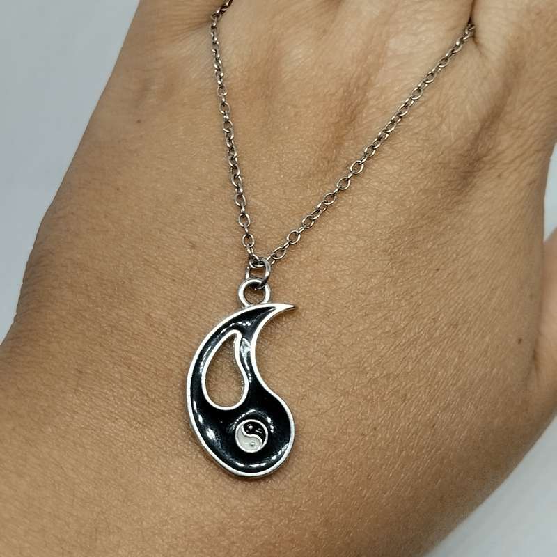 Yin and Yang Pendant with Necklace #C0077