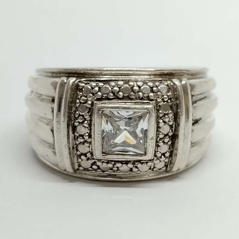 Sterling Silver Ring with Square Cut Cubic Zirconia #S0048