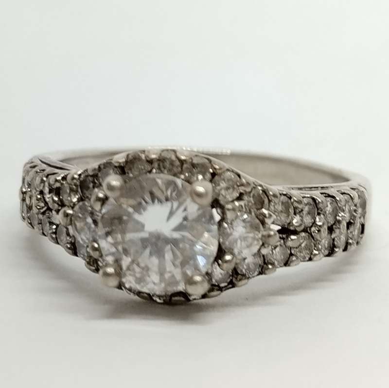 Sterling Silver Ring with Round Cut Cubic Zirconia #S0049