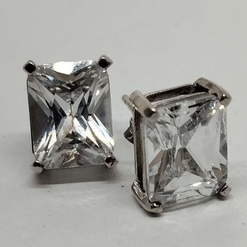 Stunning Sterling Silver Cubic Zirconia Stud Earrings #S0060