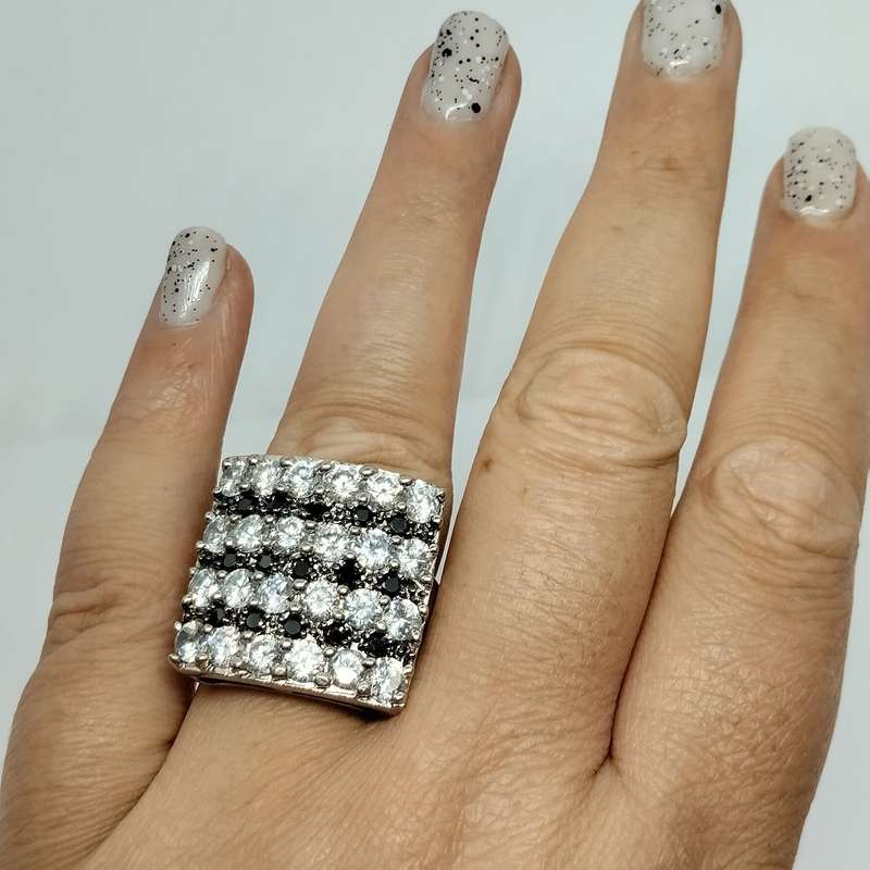 Stunning Sterling Silver Dress Ring #S0059