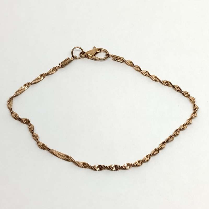 Gold Plated Twisted Costume Jewelry Bracelet #F0108