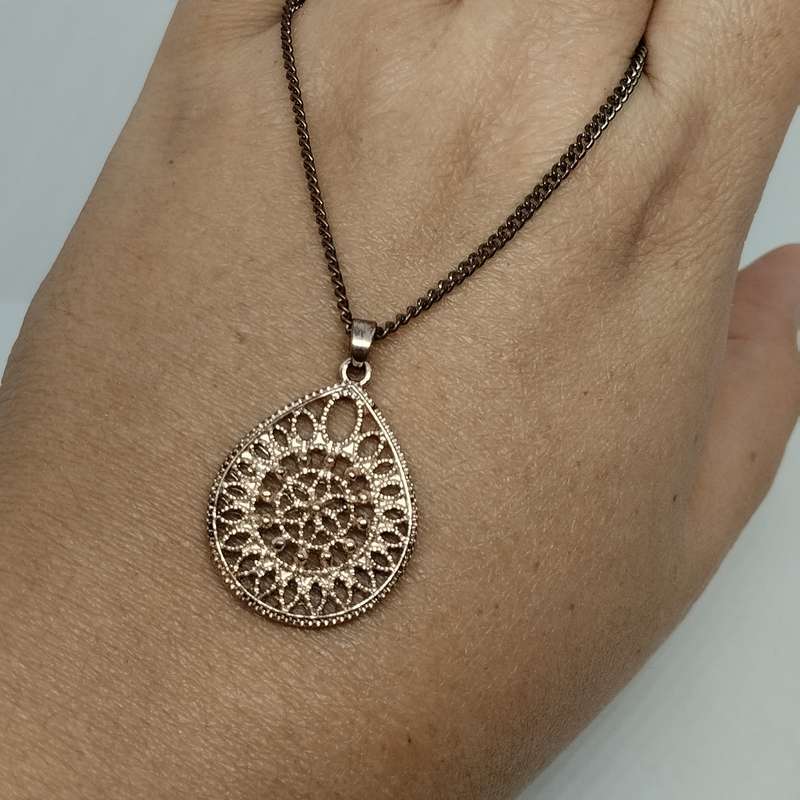 Lovisa Costume Jewelry Necklace with Teardrop Pendant #C0099