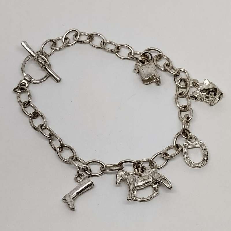 Costume Jewelry Charm Bracelet #C0110