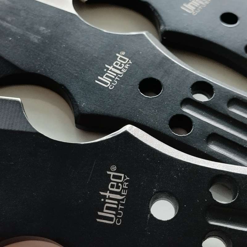 United Cutlery Triple Thrower Set with Sheath #O0085