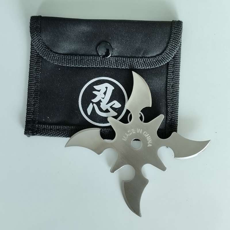 4 Point Ninja Throwing Star with Pouch #O0087