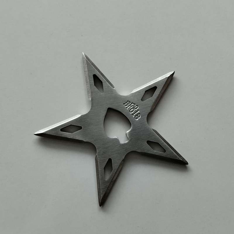 5 Point Ninja Throwing Star with Pouch #O0088