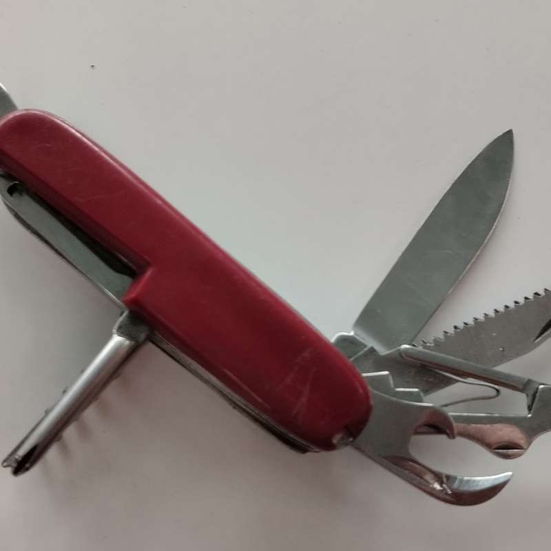 Multi-Purpose pocket knife #O0109