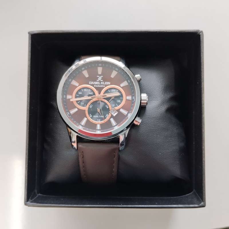 Daniel Klein Exclusive Mens Watch with Box and Papers #W0128