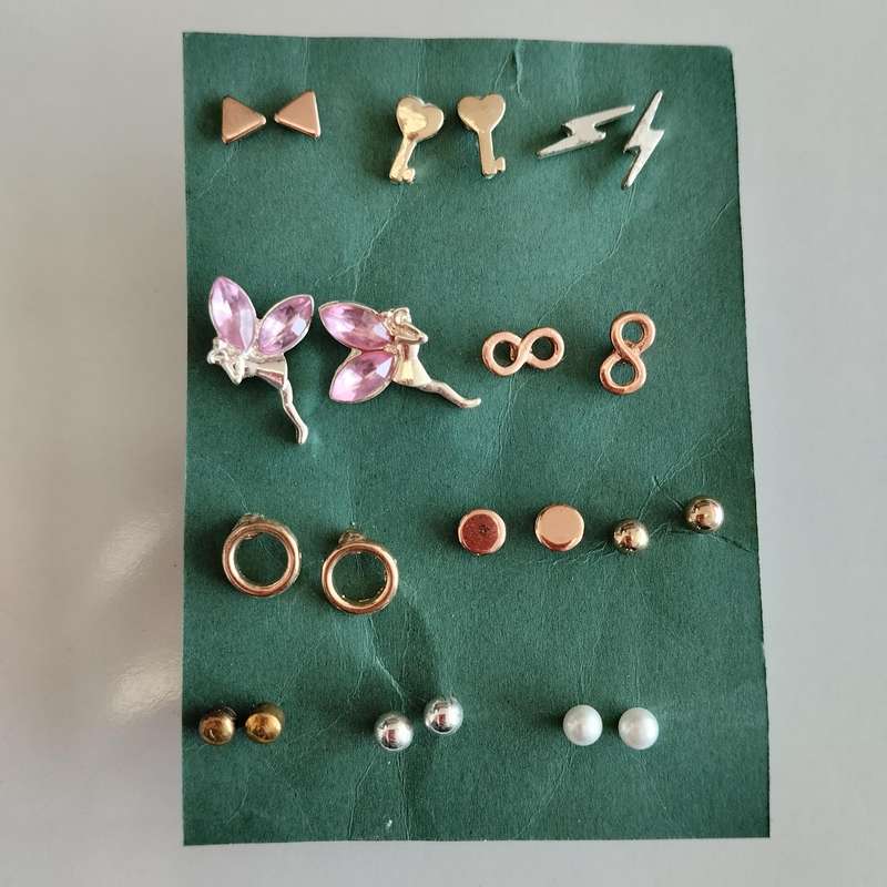 Costume Earrings 11x Pairs