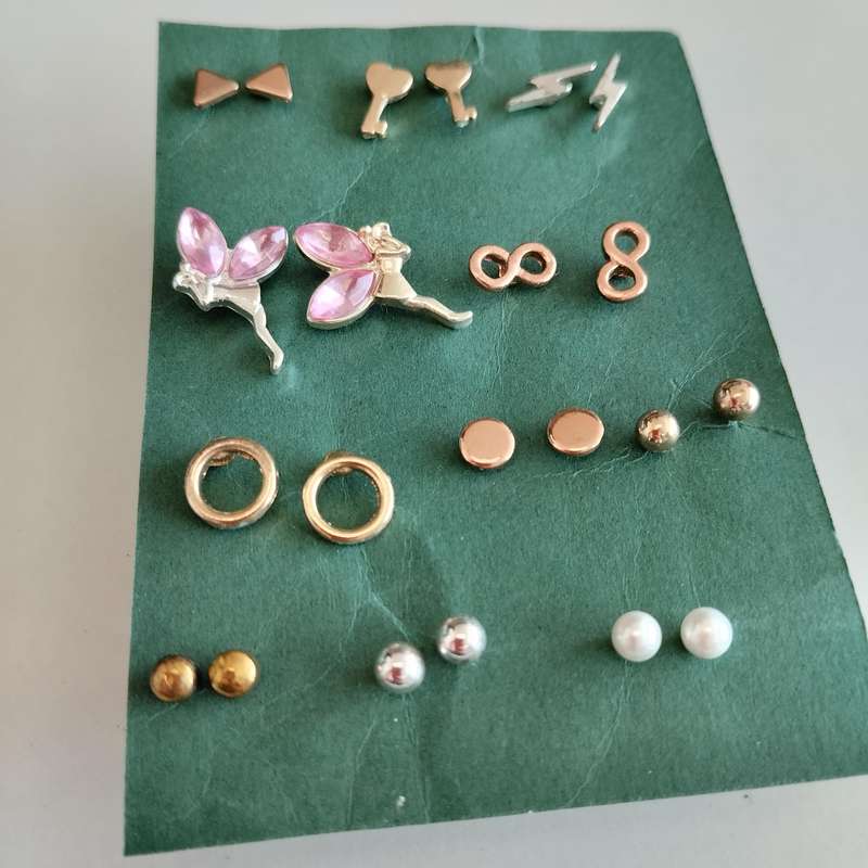 Costume Earrings 11x Pairs
