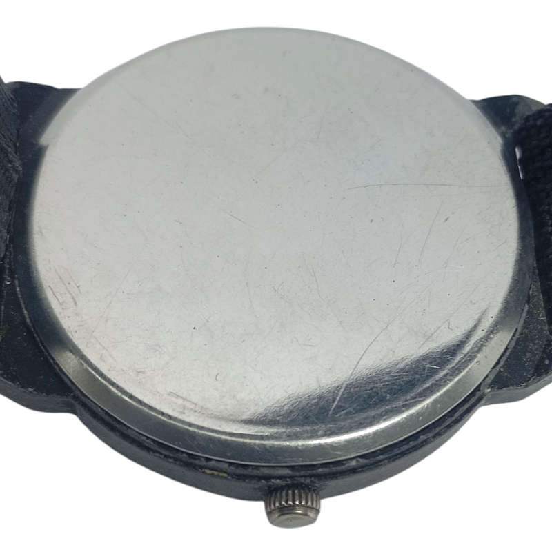 Cool Mens Skull Quartz Watch - Running