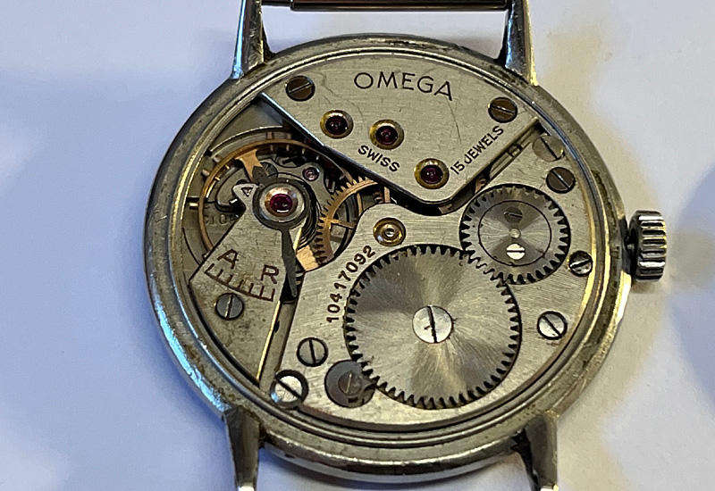 Omega 30T2 Manual Winding Men's Watch from 1944, Model 2318