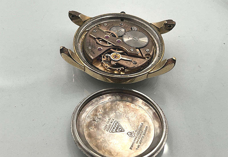 Rare Vintage Omega Cal. 420 Manual Wind, Gold Caped Case for Repairs or Spares