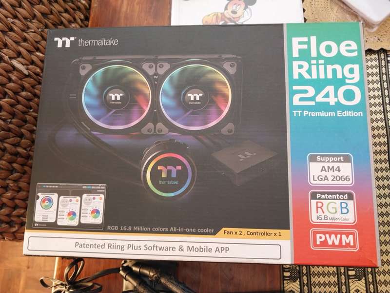CPU Cooler Thermaltake Floe Riing 240