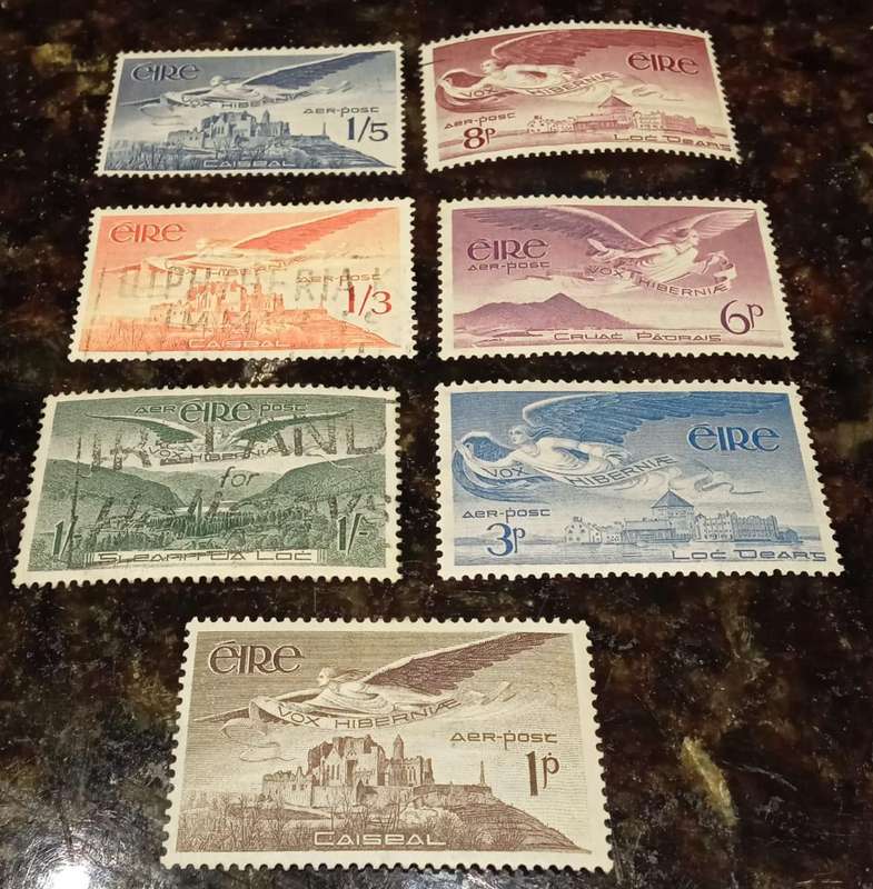 Great Collection of Irish stamp cv £500