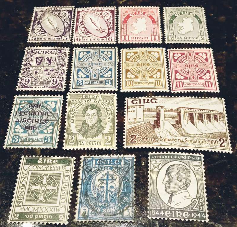 Great Collection of Irish stamp cv £500