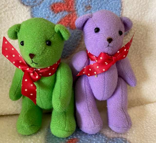 CUTE BRIGHT LITTLE JOINTED BEARS