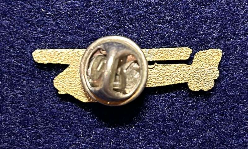 South African Civil Aviation - HELICOPTER BADGE PIN