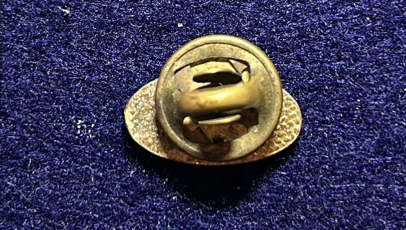 South African Civil Aviation - HELICOPTER BADGE PIN
